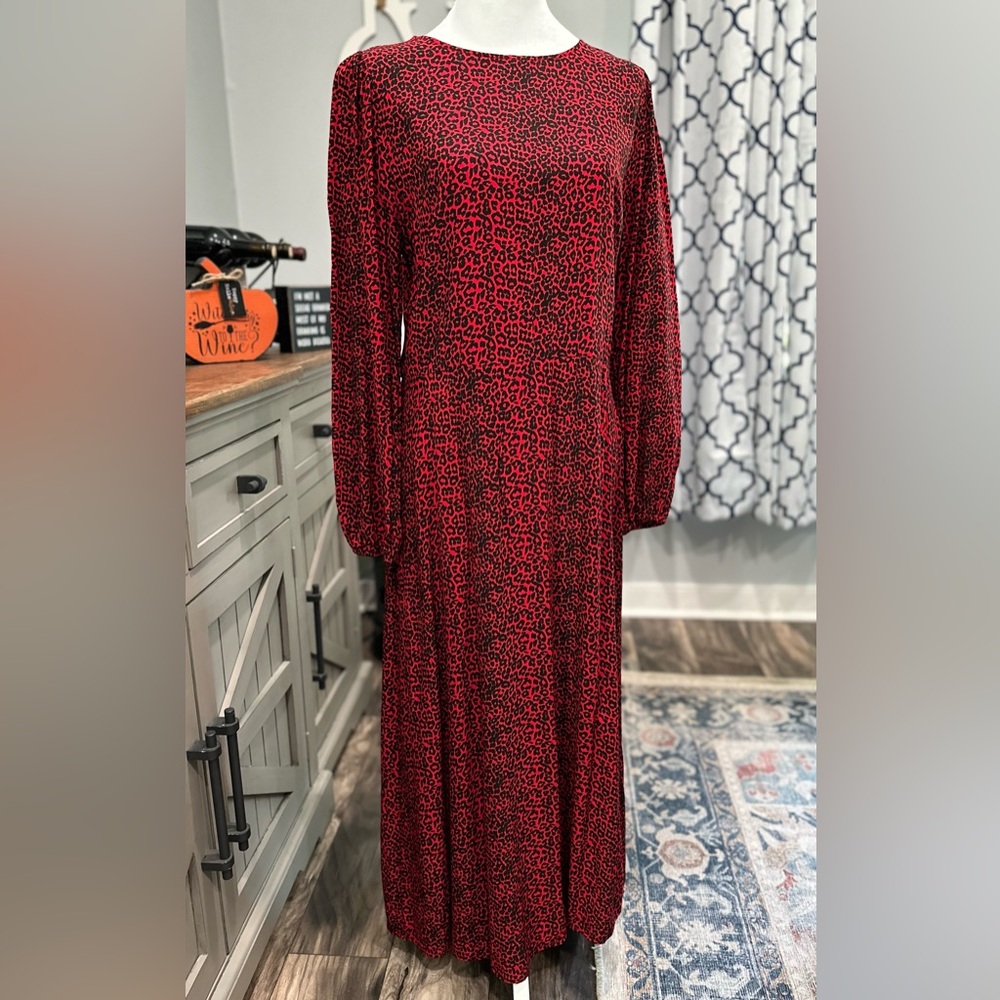 EUC Loft Midi Dress